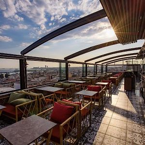 Grand Balyan Hotel & Restaurant